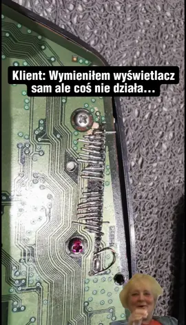 Zrobił sam 😂😂😂😂 #baśkakwarc #serwisiphone #lutowanie #urwanezlacze #naprawaelektroniki 