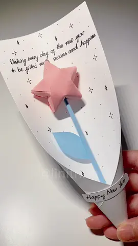 Sending you all good luck and a happy new year💫 #paperstar #DIY #giftidea #xuhuong