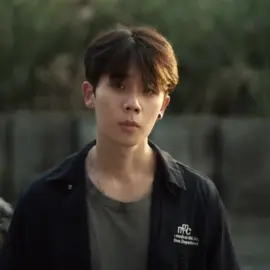 he is the literal standard, also anyone wanna be mutuals 🥰 #lasttwilight #lasttwilightseries #lasttwilightedit #jimmyjitarapholedit #jimmyjitaraphol #mhokedit #mhokday #edit #viral #mhok #thaibl #thaidrama #thai #fypage #fypシ゚viral #blowthisup #gay #bl #gmmtv #gmmtveditss #gmmtvedit 