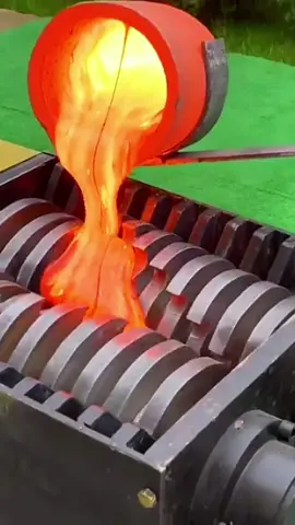 Lava 🔥🔥 #lava #asmr #satisfying #satisfyingvideos #asmrvideos #satisfy #satysfying 