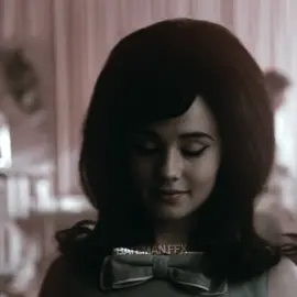 16 IN THE MIDDLE OF MIAMI (also dont mind the reverses its my first time trying them) rm: @ÄEVIPS cc gle6ns   #priscillapresley #sofiacoppola #priscilla #a24 #caileespaeny #jacobelordi #elvispresley ##priscillapresleyedit #ae #aftereffects #aesthetic #aestheticedits 