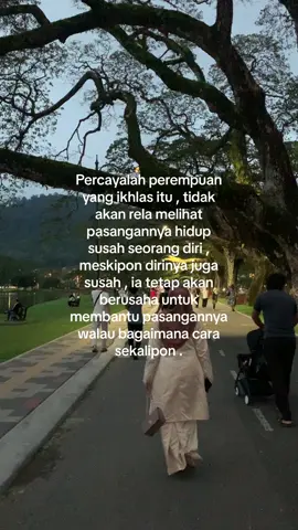 hargai selagi masih disisi .