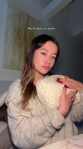 My bf does my grwm voiceover 😗🎀 can we tell this is the first and only attempt