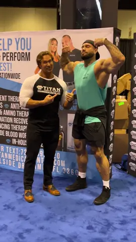 I am always glad to meet you  @Mike O’Hearn @Logan Chitwood #giant #dc #Universal #therock #Colossus #comics #marvel #store #small #people #sparta #ford #mustang #legday #huge #dior #subway #gucci #partofme #security #newyorkcity