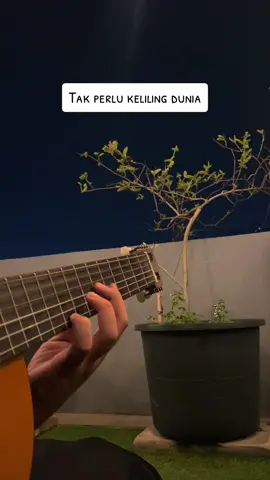 Gita Gutawa bilang ga perlu keliling dunia #guitarcover #fingerstyle #pummfinger #kelilingdunia 