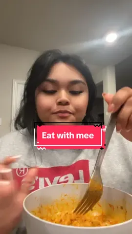 Pink bagggg is the best o me so far!! #samyang #samyangnoodles #spicy #soicynoodlesmukbang #spicynoodles #eating #dood #eat #noodles #muckbang #muckbangeatingshow #sooogood #pinkbag #10 #musttrythis #musttrynoddles #spicyramen #spicyfam #spicynoodlechallenge #tryit 