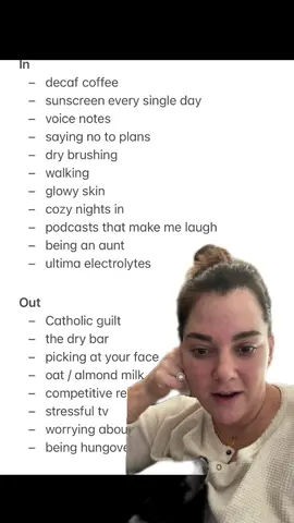 Like my mom listens to podcasts ab haunted houses & im over here cackling on the treadmill to @Heatherkmcmahan #insandouts #HNY #2024 #NYE #lists 