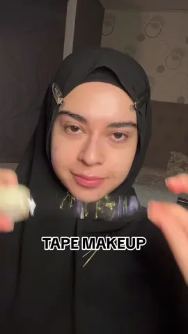 Ending the year with this #tapemakeupchallenge 🎆 happy new years! #tapemakeup #makeuptutorial #makemefamous #foryou #fördig #مكياج 