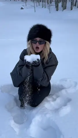 2024 energy 🌬️💫🫧🤍☃️✨🎄 #slavicgirl #slavicgirlwinter #fyp #happynewyear #vail #colorado #моймармеладный #winteroutfit #styleinspo 