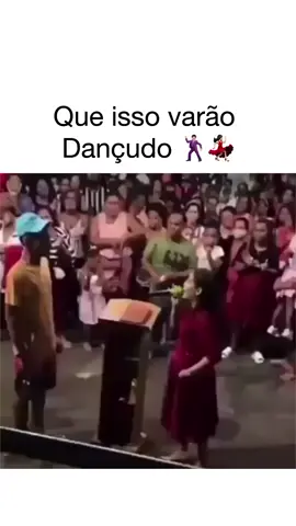 Bem que a minha avó falava que esse passinho do Romano era do demônio! 😱 #passinhodoromano #crente #gospel #memesdecrente #memesgospel 