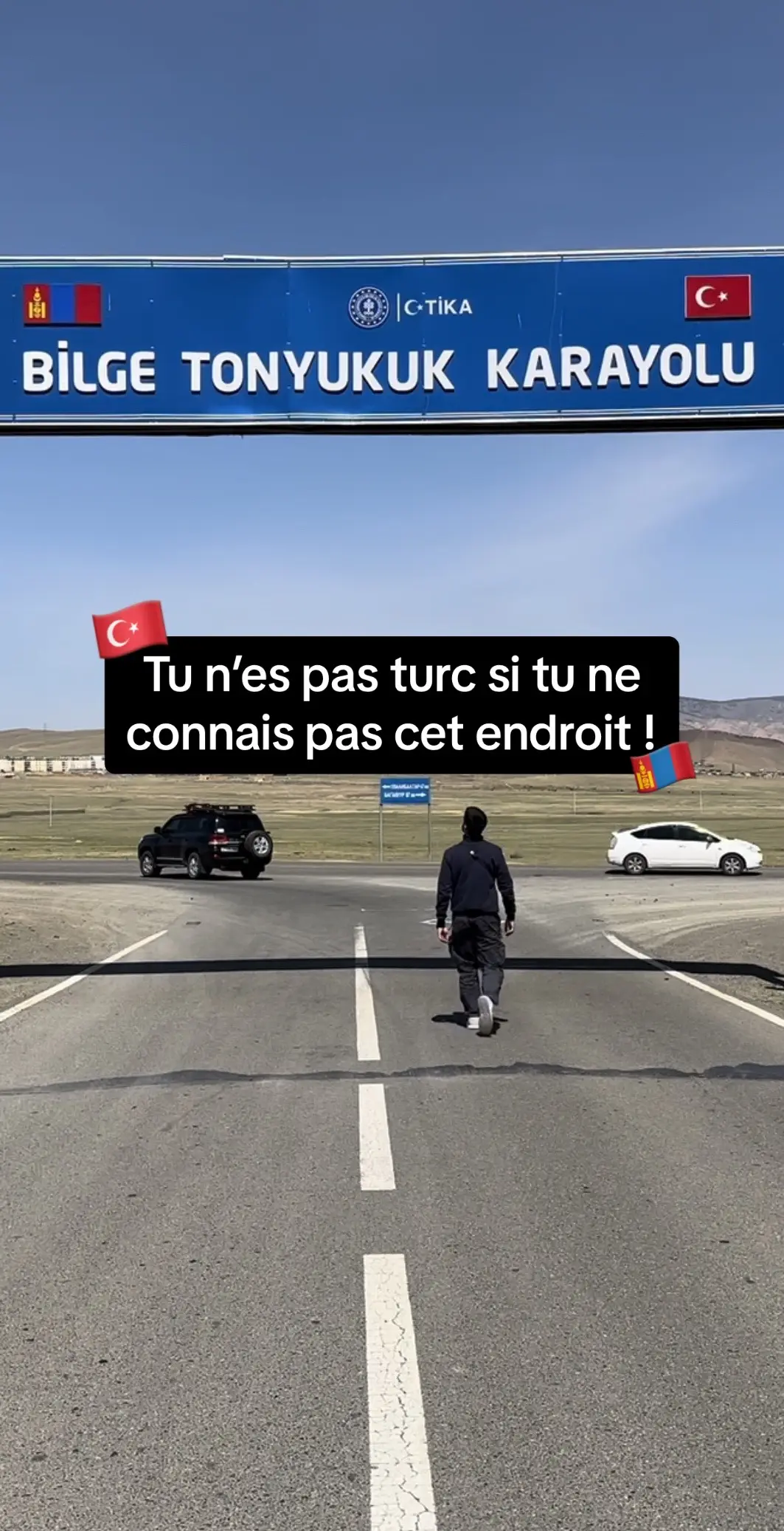 Première trace des turcs au monde datant de 720. 🇹🇷🇰🇬🇰🇿🇹🇲🇺🇿🇦🇿🇭🇺 #viral #trend #pourtoi #fyp #fypシ #travel #mongolia #turk #göktürk 