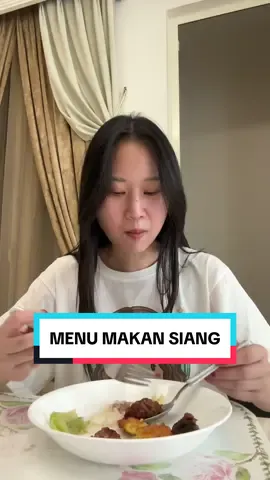 Happy new year 🎉 Aku awali tahun ini dengan konten makan siang khusus untuk mengawali Tahun 2024 ini ❤️ Menu makan siang kalian apa nih? 