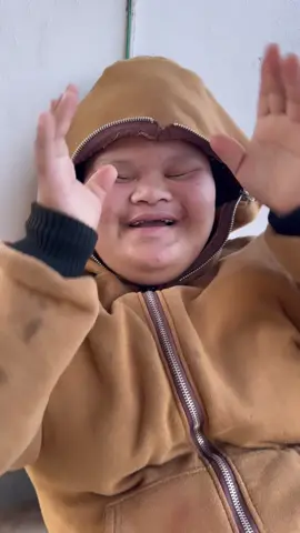 สวัสดีปีใหม่ ทุกคนนนนนนนน #น้องหลินท่าขอนยาง #น้องหลิน 