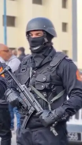 رجال المغرب وعينه الذي لا تنام😍🫶🏻🇲🇦🔥  #المغرب #الأمن_الوطني #الشرطة #الأمن_الوطني🇲🇦🙏👮‍♂️ 