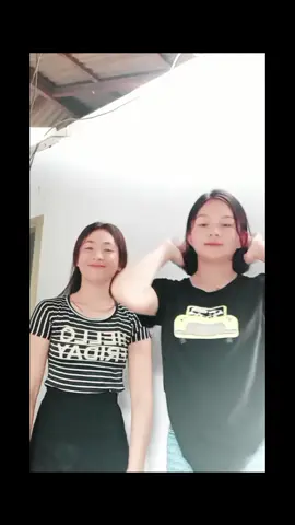 karass karasss🤣😭 #story #viral #sulut #masukbranda #fyp #MenantuMamakmu #juvandasandinganeng #tiktokmanado #manado 