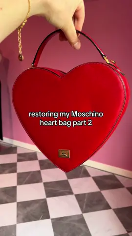 i really hope i can get the dent out!😭 #moschinoheartbag #thenanny 