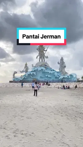 MinO pengen tau rata-rata dalam seminggu kalian berapa kali melali ke pantai? 😁 Google Maps : Jerman Beach HTM (Harga Tiket Masuk) : -  (hanya membayar parkir) • Motor : Rp. 2000 • Mobil : Rp. 5000 SAVE now OTW kemudian💨 • Video by : @balikami.com @balikami.official  Lokasi : Pantai Jerman, Desa Tuban, Kecamatan Kuta, Kabupaten Badung, Bali.  • Untuk ikut berpartisipasi mengangkat pariwisata di #Bali setiap hari @otw_melali & @otwmelaliofficial akan me-repost photo/video dari berbagai kabupaten di Provinsi Bali. • #otwmelalibadung  #wonderfulindonesia #promotebali
