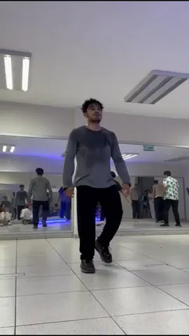 🧠: Miguel Riquelme 🏠:  The city of dance Dandole un rato a la bellakeadaa con la raza🔥🔥🔥🔥🤯 No poseo los derechos de la música  #dance #reggaeton #maledancer #artist #urban #bellakath  #dancing #bellakeo #mexican #foryou 