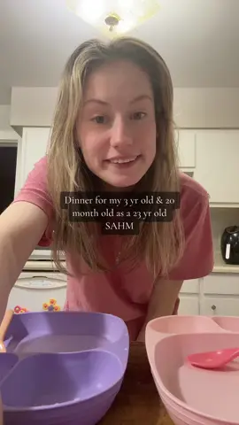 I hope everyone is having a great new years and that you achieve all your goals this year! If you fail the first time, get back up and try again! I believe in you!🤍 Heres to 2024!🫶🏻 Follow if you’d like to see more from me!😊 #toddlermom #toddlerdinner #toddlerdinnerideas #relatabletoddlermom #sahm #sahmoftwo #youngmom #23yroldmom #easytoddlerdinner 