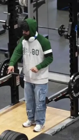 #bodybuilding #powerlifting #prank #fypage #anatolyfans2 #viraltiktok2024video #anatonygym #faceclearP #usa🇺🇸  