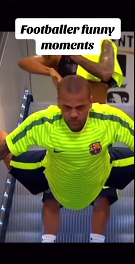 Funny moments 😭😭 #davidalaba #siergo #neymar #ronaldo #mbappe #football #funnymoments #footballfunnymoments🤣 #clips #vira 