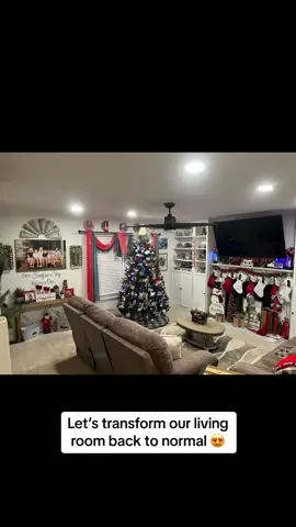 #christmasdecoratingideas #takedownchristmastree #tiktok #backtoreality #newyear #transition 