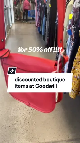DONT SKIP THE BOUTIQUE SECTION AT GOODWILL!! #thrifttip #vintagecoach #vintagepurse #charlottebloggers 