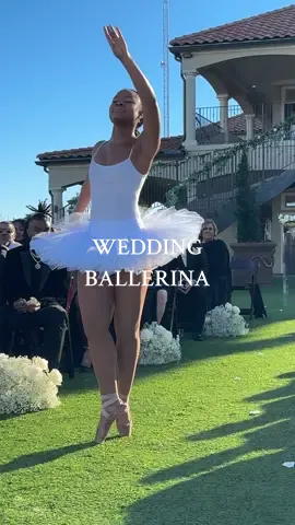 The most lovely surprise for this couple! They were gifted a special performance from a ballerina during their ceremony. What a beautiful moment for the couple!  Keywords [wedding, bride, bride and groom, unique wedding ideas, black bride, Texas wedding, Texas bride, wedding content creator, Dallas bride, Dallas wedding, wedding inspo, wedding ceremony]  . . . . . . . #weddingcontentcreator #weddingceremony #blackbride #weddinginspo #luxuryweddinginspo #luxurybride #uniqueweddingideas #dfwweddingcontentcreator #dallasweddingcontentcreator #luxuryweddingcontentcreator 