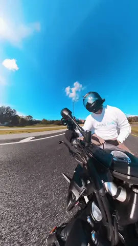 We vibe - you in or out? 🔥 #motorcycle #biketok #motorcyclesoftiktok #fyp 