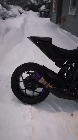 cooold 🥶🥶 #ktm #superduke #1290r #1301cc #1290 #superduke1290r #snow #winter #ar #cold #bikelife #2024 #newyear #fyp 