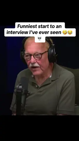There’s no way this guy is real 😭😭 tiktok these are fake people ⚠️ #v1ral_clips #conanobrien #epsteinisland #ghilainemaxwell #fypage #xybca #conspiracytiktok 