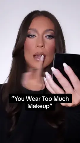Don’t give in to other peoples terms. It’s your face, do what makes you feel good💃🏻 #trolls #youweartoomuchmakeup #fullglammakeup #tooglamtogiveadamn #vancouvermakeupartist #vancouvermakeup #makeupeducator #glammakeup #glammakeuplook #fyp 