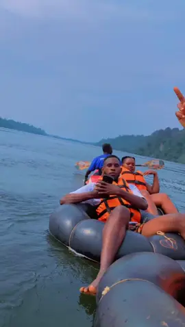 #tubing on r nile#busoga #jinja #gudlife #billionaire #foryourpage #capcut #viral #wheneverwherever #viral #life #viral 