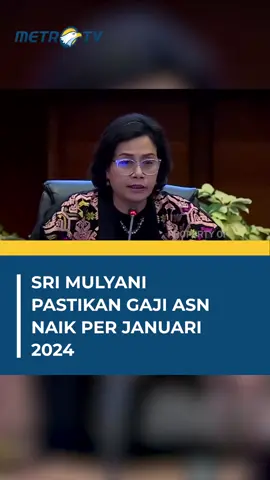 Gaji ASN dan TNI/Polri naik 8% Terhitung Januari 2024Menteri Keuangan Sri Mulyani Indrawati memastikan kenaikan gaji aparatur sipil negara (ASN), termasuk Pegawai Negeri Sipil (PNS), TNI dan Polri akan dibayarkan per 1 Januari 2023.Sekalipun belum terealisasi, kenaikan gaji tersebut tidak akan hilang. Gaji akan dirapel saat diberikan.Sumber: cnbc Indonesia#jokowi #jokowipresidenku#presidenjokowidodo#koalisiindonesiamaju#prabowopresiden #partaipsi#partaibulanbintang #partaigerindra