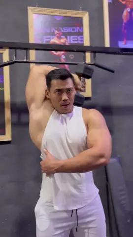Cr Bayu Riswana #indomuscleinspiration #indomuscle #berotot💪💪 #gym #fypシ 