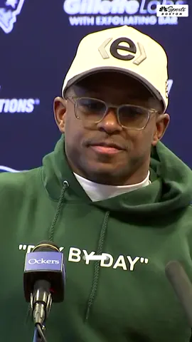 Matthew Slater shares that, while he hasn't made a decision on his future in the NFL, he has talked with #Patriots greats Tom Brady, Devin McCourty and Jerod Mayo about life after football 🏈 #newenglandpatriots #patriots #matthewslater #tombrady #jerodmayo #devinmccourty #football #nfl #nflrumors #nflweek18