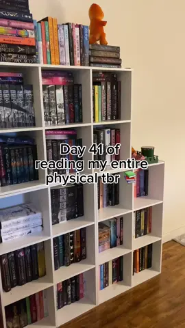 Im begging for book 2 #book #books #bookish #bookvlog #BookTok #booktokfyp #fyp #foryou #booklover #bookshelves #bookshelf #reading #reader #reads #read #readingvlog #tbr #physicaltbr #tbrchallenge #physicaltbrchallenge #booktoker #booktbr #bookhaul #bookunboxing #bookasmr #unboxing #wrapup #readingwrapup #fantasy #fantasybooks #powerless #powerlesslaurenroberts #laurenroberts #yafantasy #yafantasybooks @Lauren Roberts 
