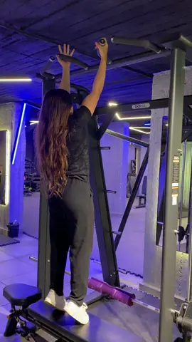#gymgirl #fypシ #manon 😎😂