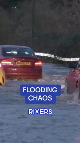 Britian struck by DEVASTATING floods with thousands of people forced to leave their homes, after major rivers burst their banks due to Storm Henk and heavy rainfall #flooding #stormhenk #storm #riversevern #flooding2024 #floods #ukflood #fyp #news #ukweather #rain #rivertrent #riverthames #hackney #derbyshire 