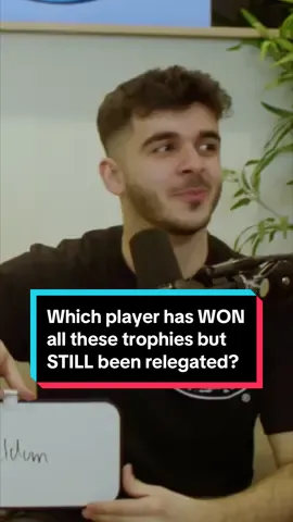 Let us know who you think it is👇🏼⚽️  #footballtrivia #PremierLeague #ballknowledge #guesstheplayer #foryoupage #testyourballknowledge #wijnaldum #kanu #kante 