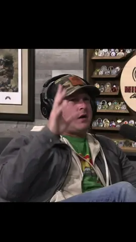 Top Gun Fighter Pilot Instructor Jack Stewart tells Mike Ritland of his TicTac UFO Encounter #podcast #ufoキャッチャー #fighterpilot #pilots #airforce #military #mikeritland #aliens 