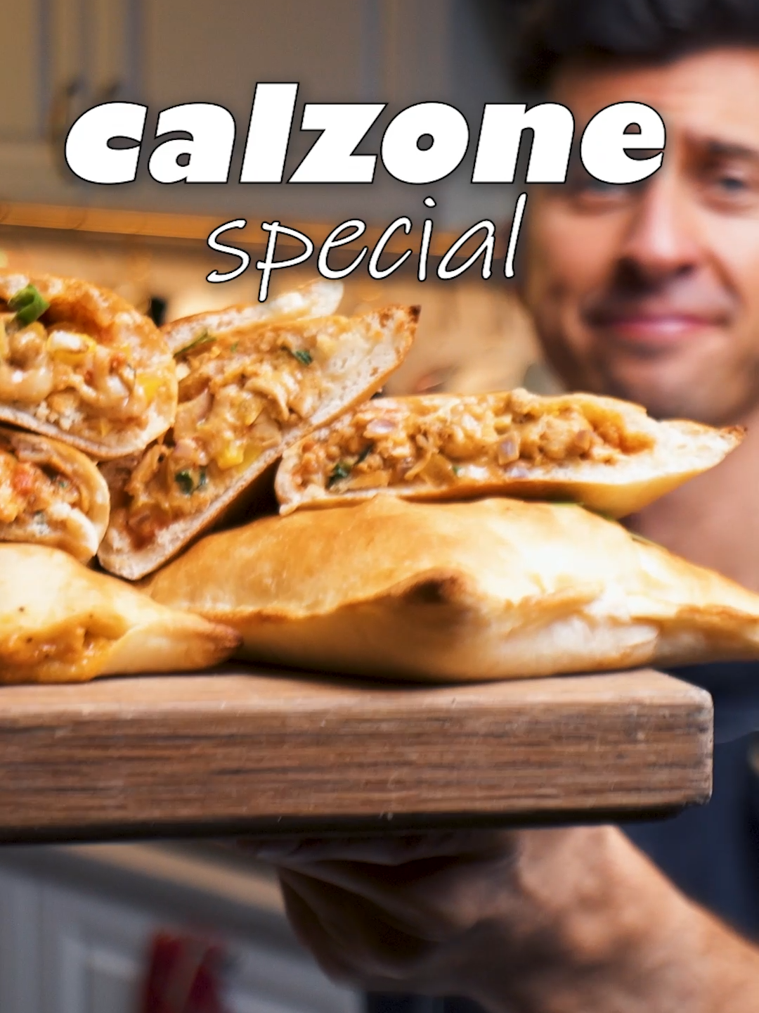 😊🔥Zapraszam na niesamowite pierożki a'la CALZONE. Super nadzienie CHICKEN MAYO wprost zniszczy Wasze podniebienie. Idealna propozycja karnawałowa, imprezowa czy urodzinowa. Zobaczcie jak zrobić 6 sztuk od razu z całego arkusza :)