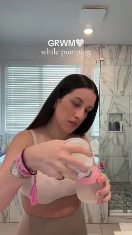 Can’t believe its been 8 months of strictly breast pumping my baby! #pumpingmom #pumping #breastpumpinghack #breastpump #breastfeeding 