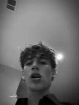 só pra dizer que apareci de novo🥸 #vinnie #vinniehacker #myman #mybfvinnie #fy #foryou 