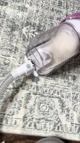 You need this! #tiktokshopfinds #tiktokshopfindsfyp #doggrooming #dogsoftiktok #doggroomingvacuum #youneedthis #tiktokshopdogfinds #homeikaofficial #homeikavaccum #homeika #tiktokmademebuyit 