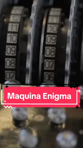 La maquina enigma fue p atentada en 1918 por la empresa alemana Scherbius y Ritter, y cofundada por Arthur Scherbius. #enigma #segundaguerramudial #wwii #alaturing #maquinaenigma #enigmamachine #historia #history #curioso #curiosidades #curioso505 