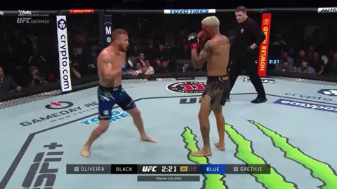 Charles Oliveira submits Justin Gaethje in the first #UFC #mma #fighting 