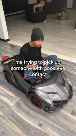 love me some eye contact
