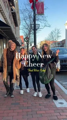 Cheerleaders Ring in New Year 📣 #cheerleaders #resolutions #tiktok #redbanknj #THATWASFUN #laurendoral #fun