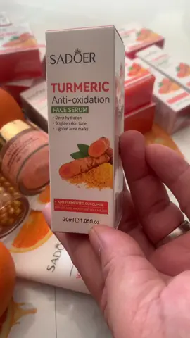 шоЕ:738 pjo sueak залр japun u SADÖER aup jo ano y das amiesadway u/ asejd 1000 e TURMERIC ups and Anti-oxidation asead FACE SERUM • Deep hydration •Brighten skin tone • Lighten acne marks